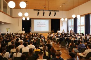 Begrüssungsritual 2025