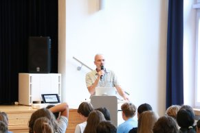 Begrüssungsritual 2025