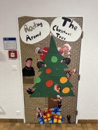 Weihnachtsstimmung im Schulhaus