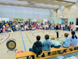Erste Vollversammlung