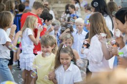 Schulstart im Kindergarten und in der 1. Klasse - Tagesanzeiger, Foto M. Trost